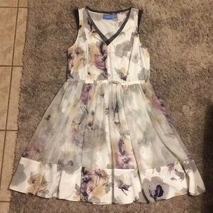 Simply Vera Vera Wang Knee Length Floral Dress 👗